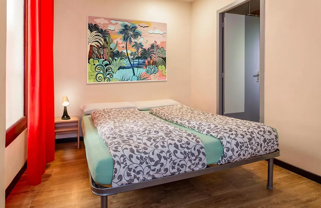 Villa Saint Exupery Beach Hostel-1