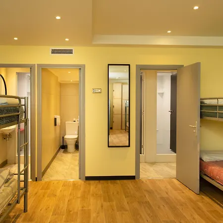 Villa Saint Exupery Beach Hostel-3